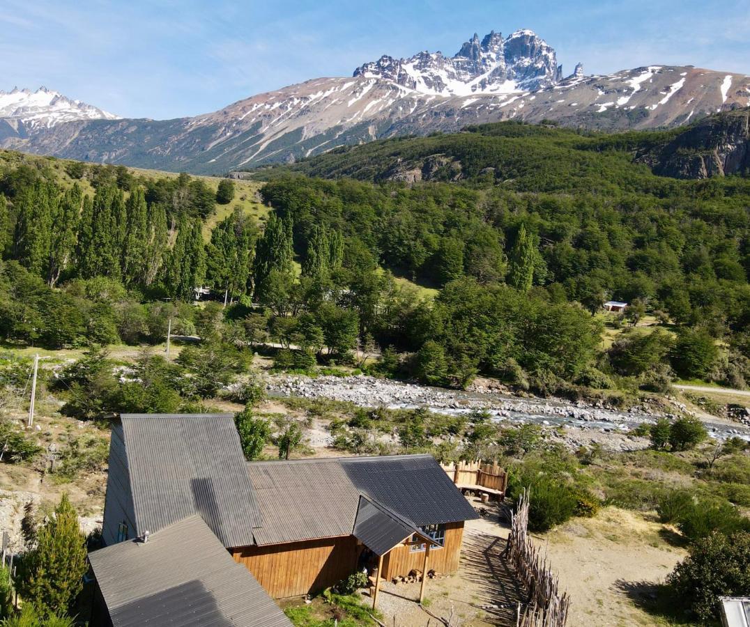 Casa Estero Del Bosque.villa Cerro Castillo,aysen Casa de férias